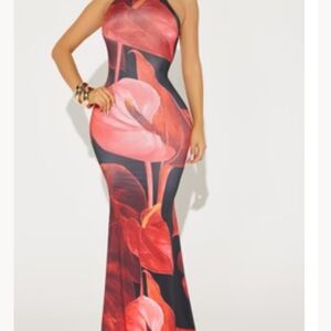 Chic Red Floral Maxi Dress